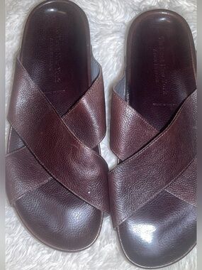 To boot  New York men’s Leather Cross-Strap Slide Sandals in Deep Brown size 11